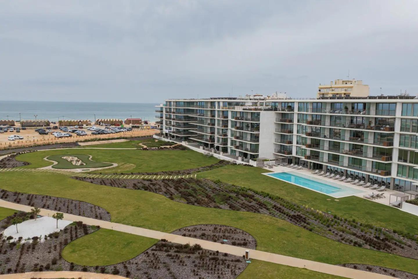 Bayline- Beachfront And Pool Armação de Pêra Buitenkant foto