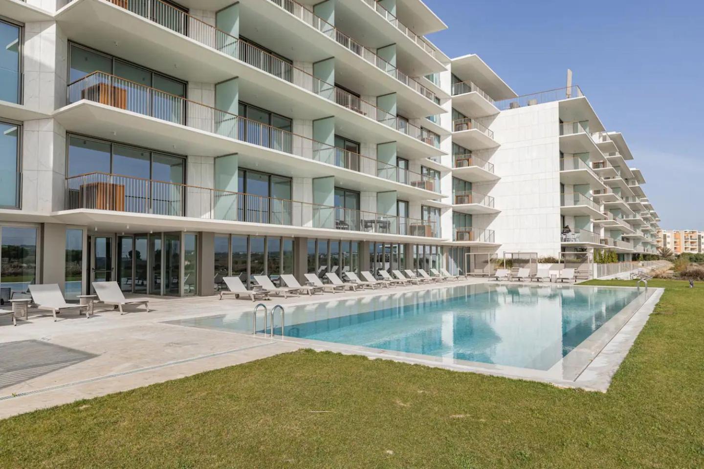 Bayline- Beachfront And Pool Armação de Pêra Buitenkant foto